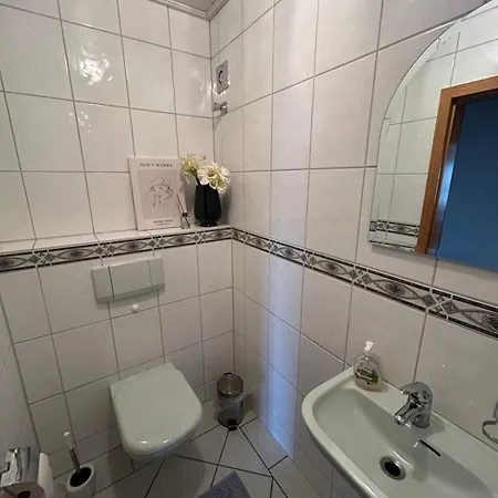 Eifel Thiel Apartment *