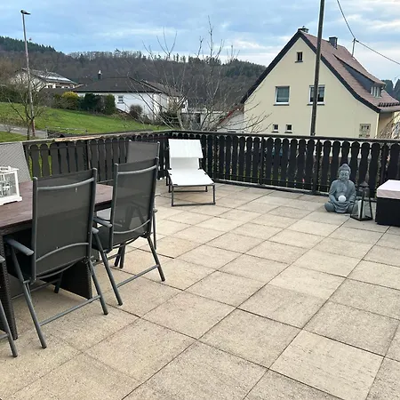 Eifel Thiel * Oberstadtfeld